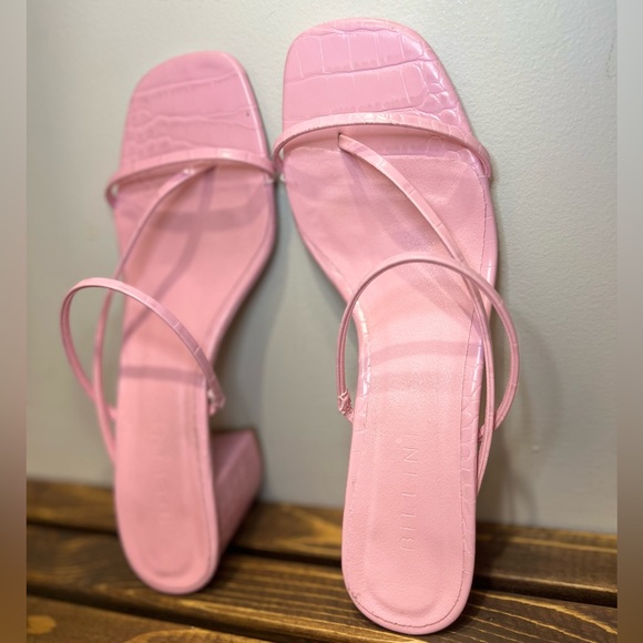 Billini low heel pump NWOT - Picture 4 of 5